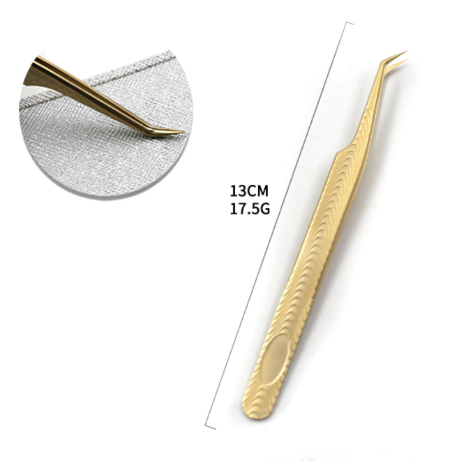 Queen-Tweezers-for-Professional-Eyelash-Extension