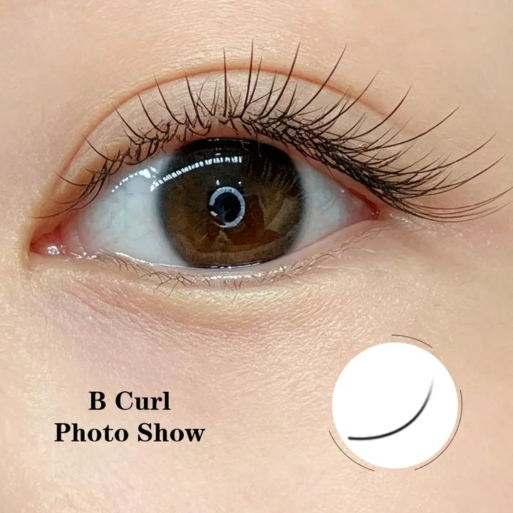 B curl eyelash extensions with a soft natural lift